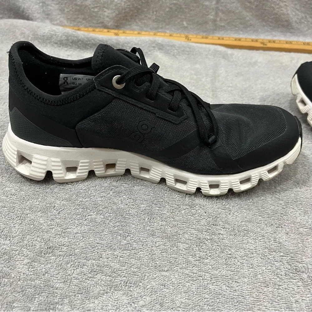 ON Cloud X3 AD Black/White Running Shoes US Women's 7 EU 38 - Picture 7 of 10